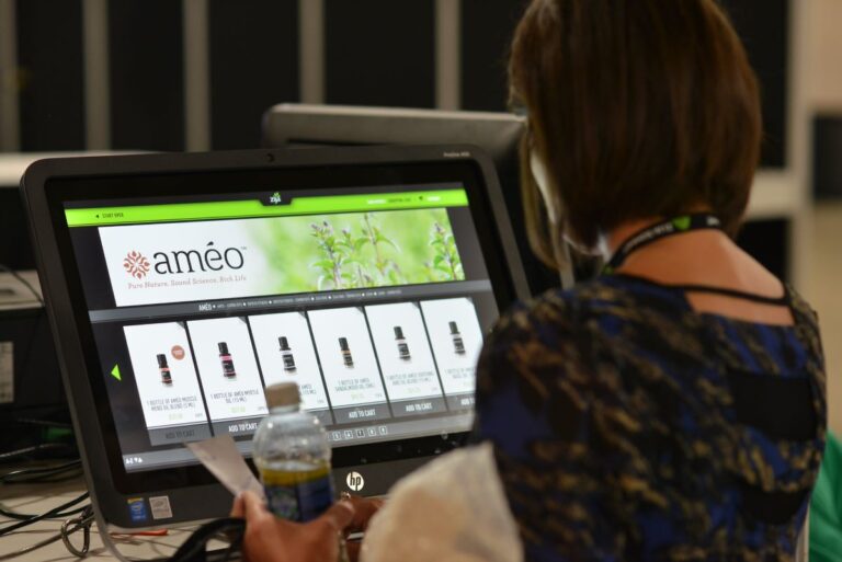 Interactive and Immersive Activation Formats: How the Room Becomes the Data